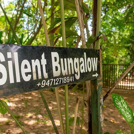 Silent Bungalow Udawalawe Exterior photo