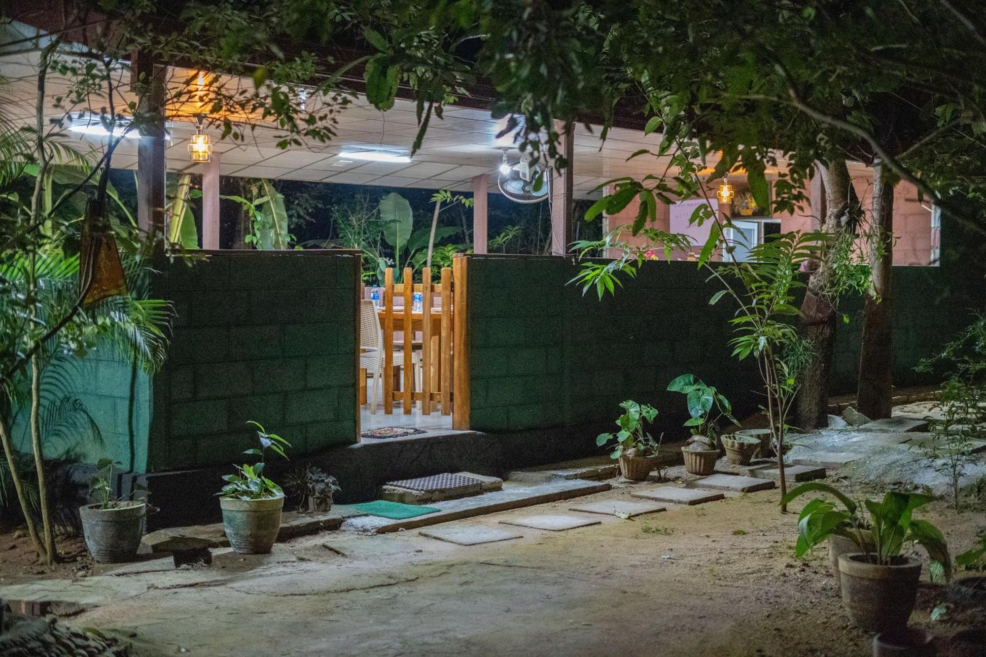 Silent Bungalow Udawalawe Exterior photo