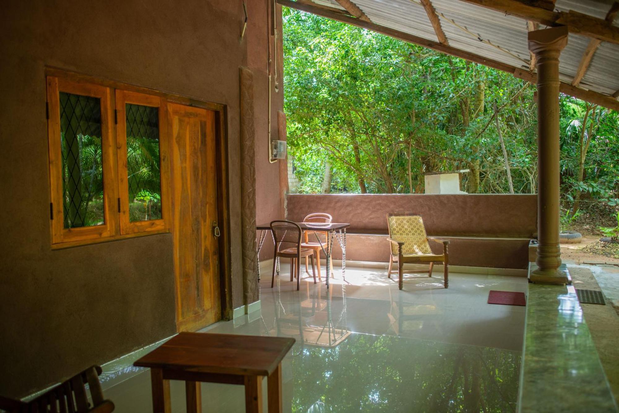 Silent Bungalow Udawalawe Exterior photo
